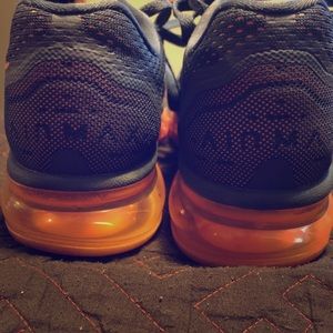 Nike Airmax Running Shoes.